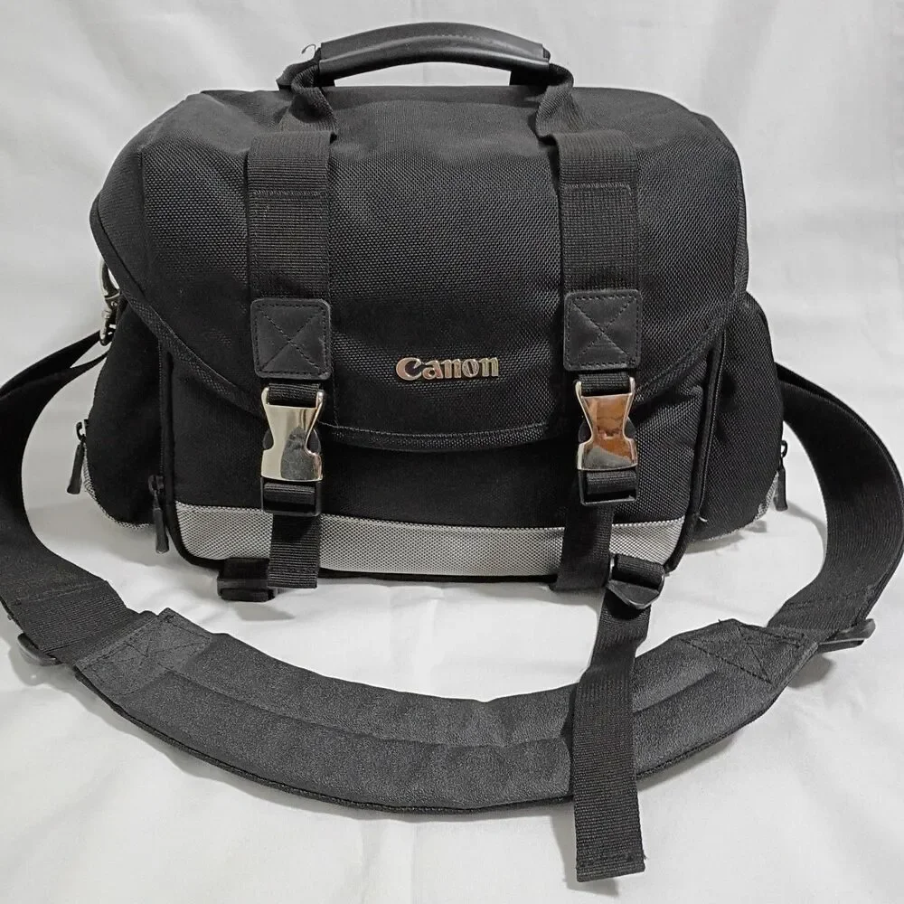 Canon 200DG Camera Bag Large Digital SLR Lens Case Gadget Black Shoulder Strap